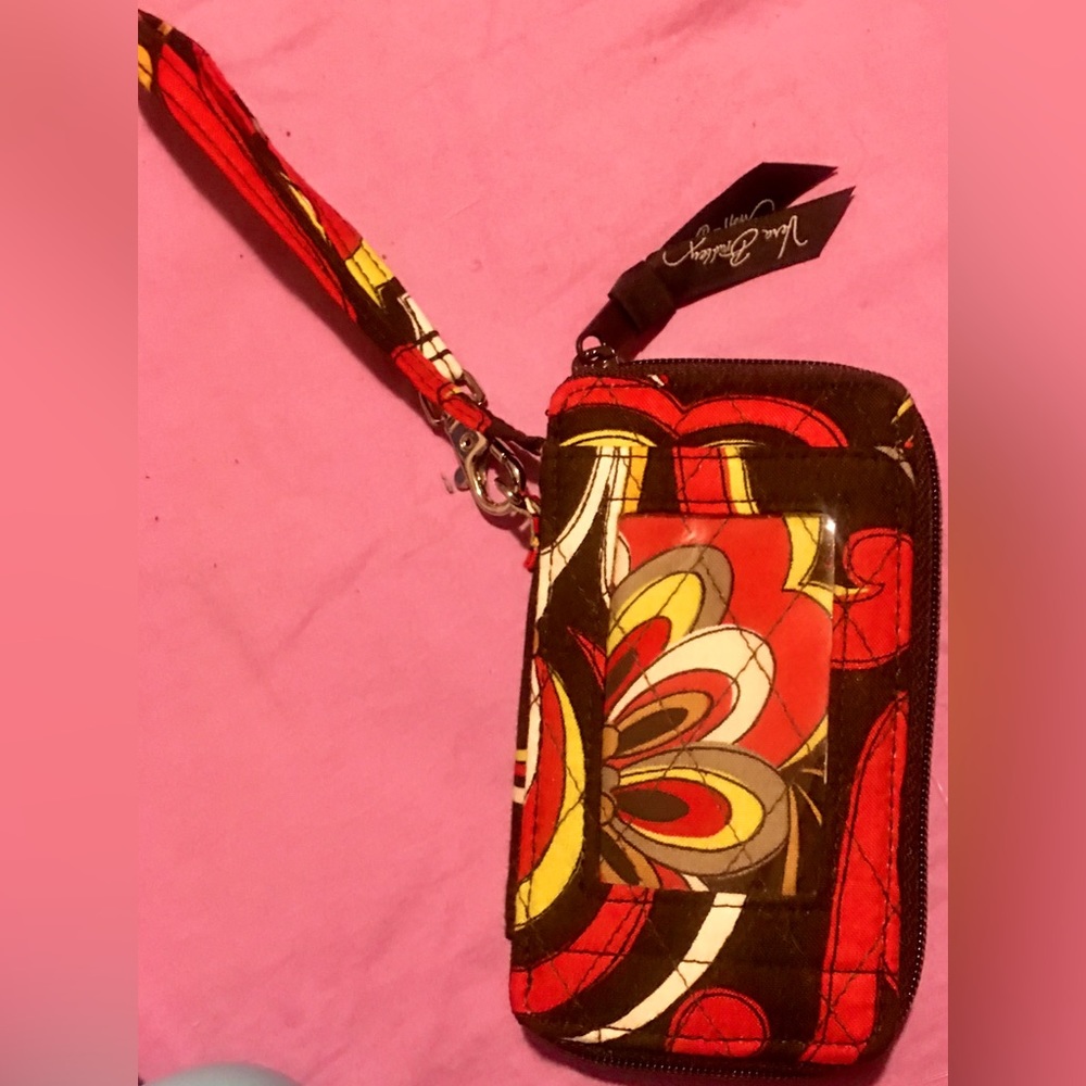 Vera Bradley All-In-One Wristlet with Phone Pocket in "Puccini" (RETIRED)